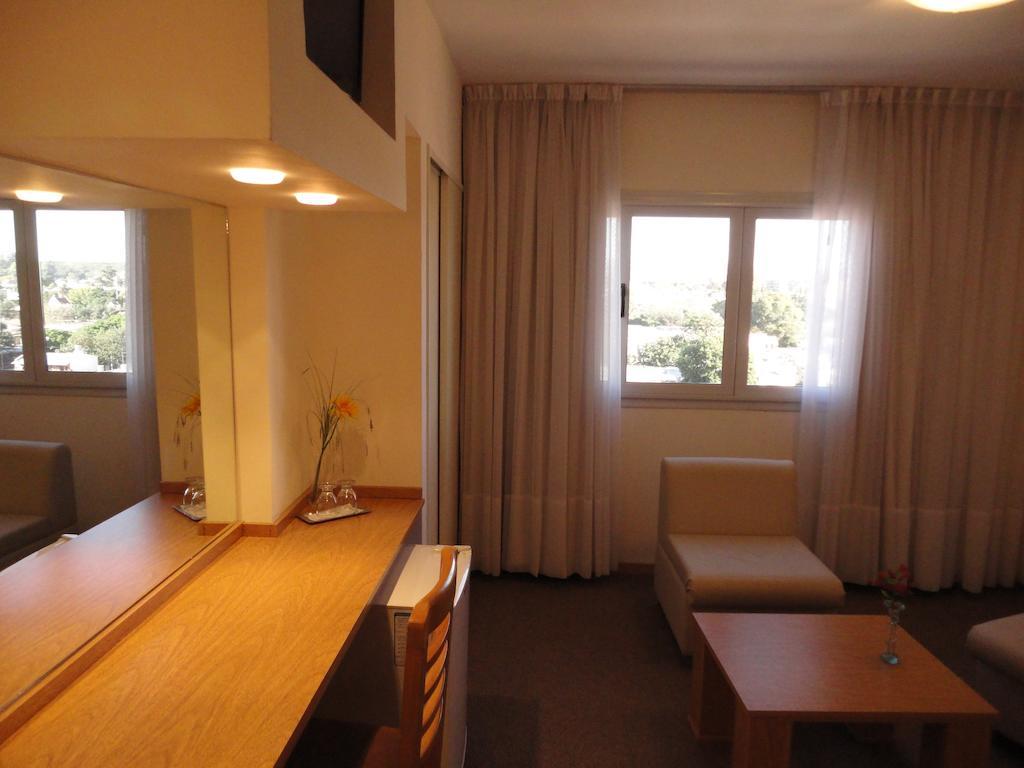 Hotel Napoleon Jesus Maria Værelse billede