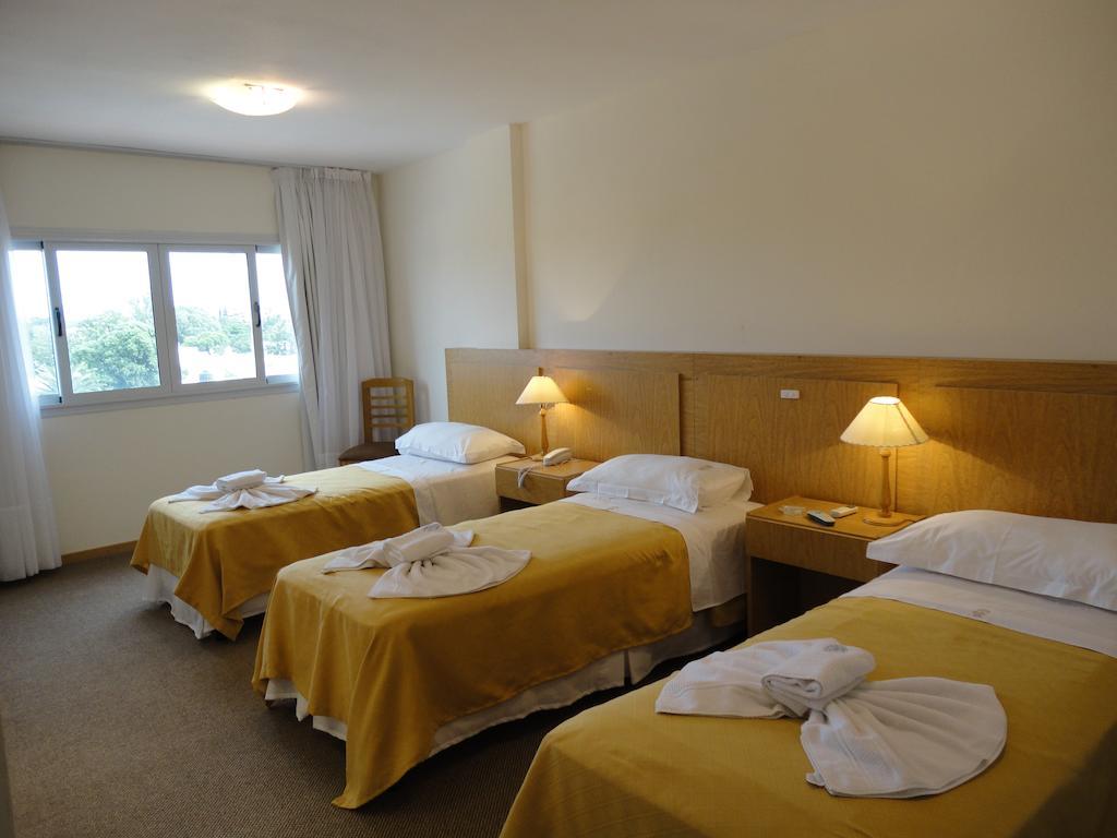 Hotel Napoleon Jesus Maria Værelse billede